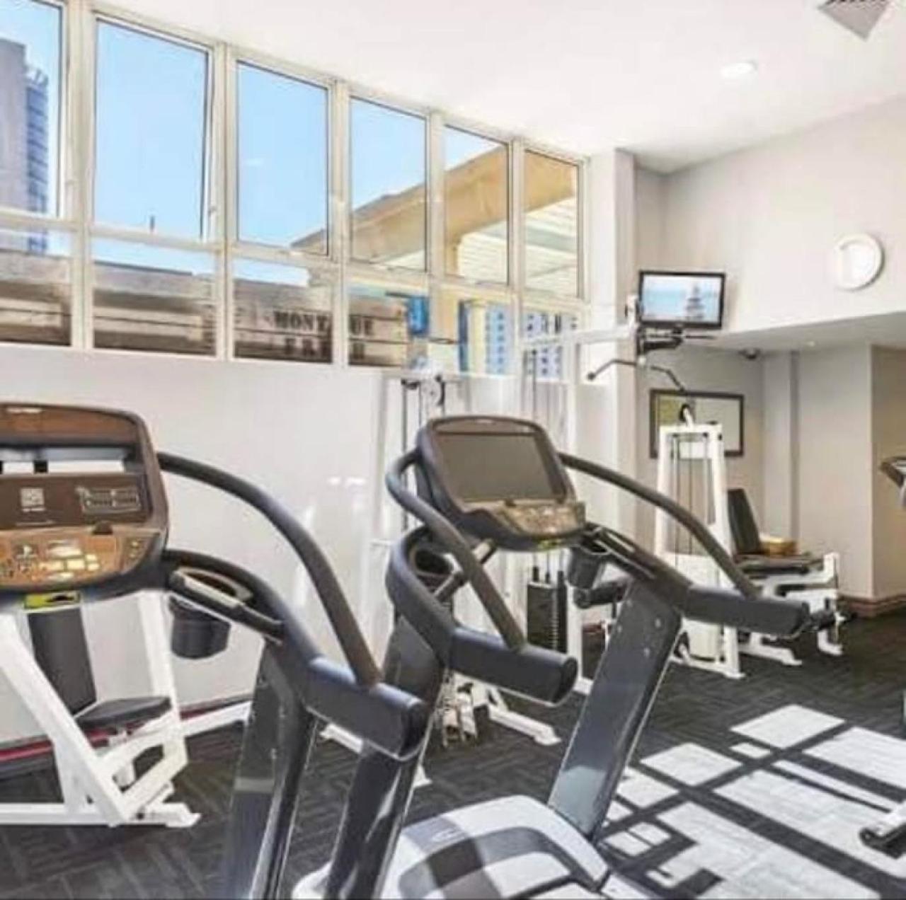 Apartment Spectacular 1 Bed In Cbd With Gym *